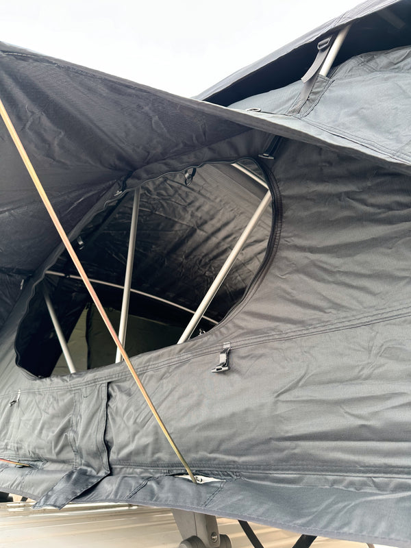 Sad Lad ‘Fyld’ Rooftop Tent- Triple Black